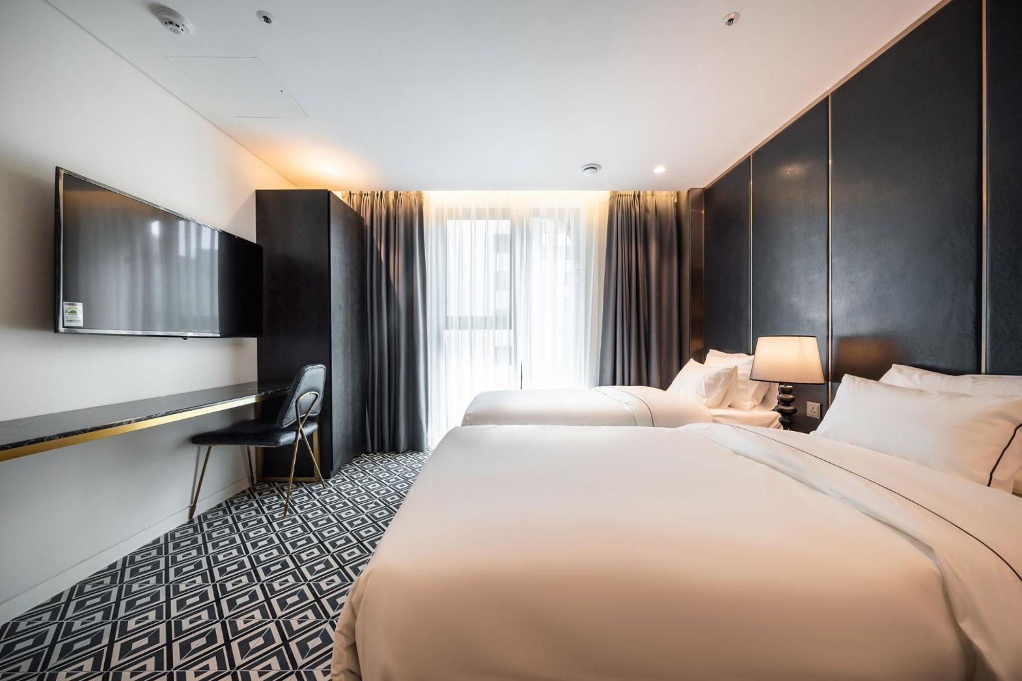 Hotel The Castle Jamsil-Sene ソウル特別市 エクステリア 写真